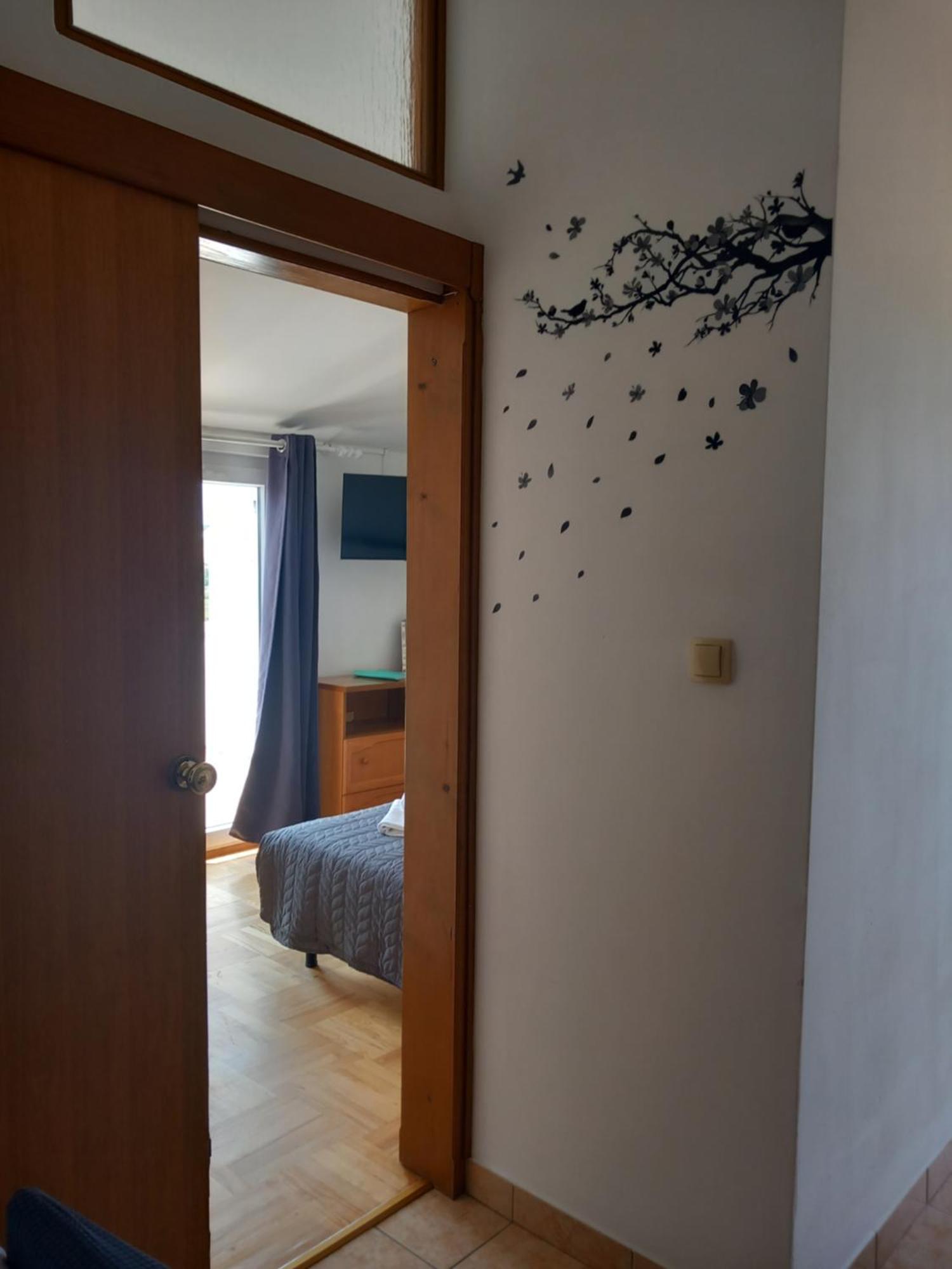 Apartments Mira Lopar Luaran gambar