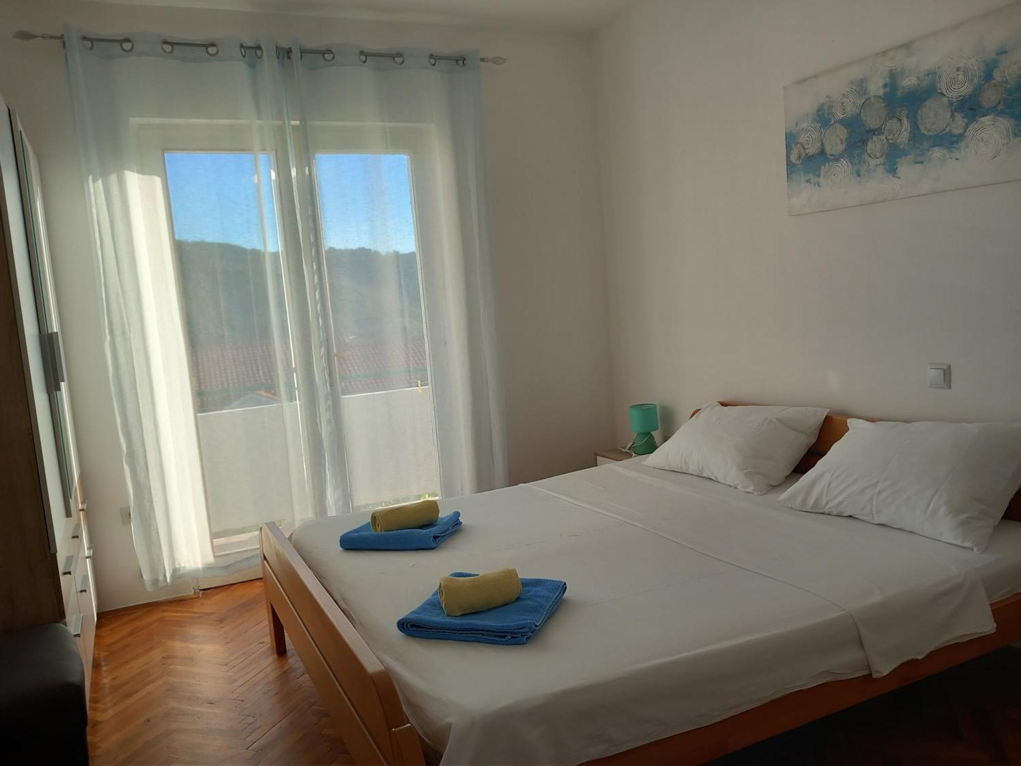 Apartments Mira Lopar Luaran gambar